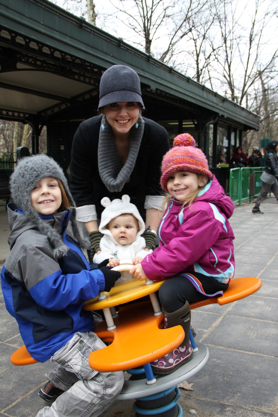 Lana, Eli, Finley & Sawyer at the Jardin du Luxembourg